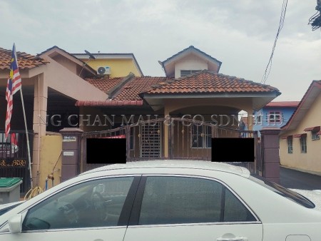 Terrace House For Auction at Taman Gunung Mas 1