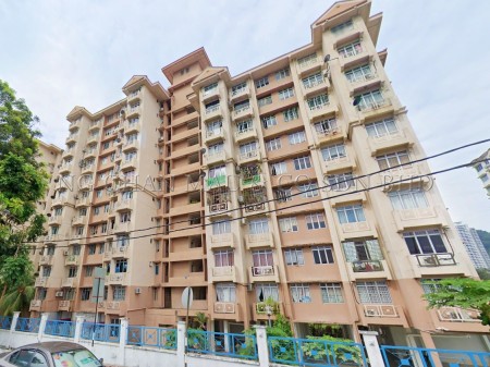 Apartment For Auction at Azuria