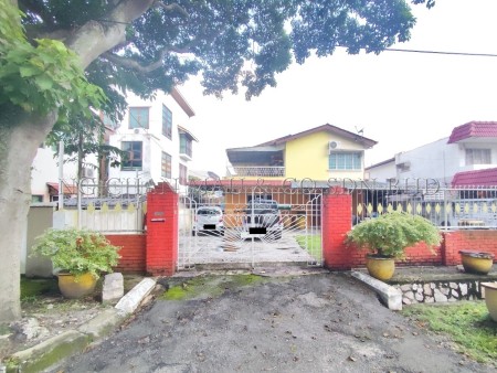 Terrace House For Auction at Taman Kaya