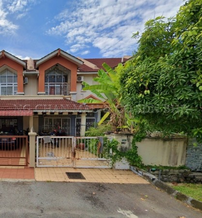 Terrace House for Auction