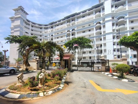 Condo For Auction at Marina Bay Admiral Cove