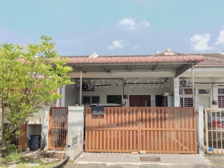 Terrace House for Auction