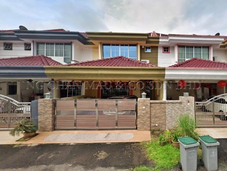 Terrace House for Auction