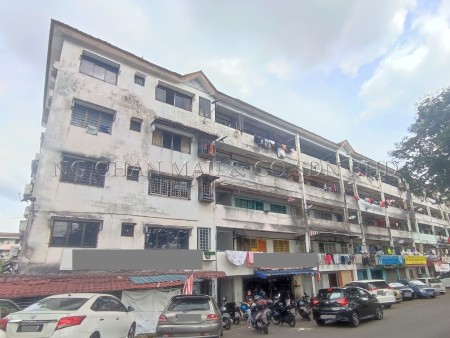 Apartment For Auction at PPR Intan Baiduri