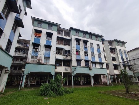 Flat For Auction at Taman Tan Sri Yaacob