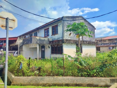 Terrace House for Auction