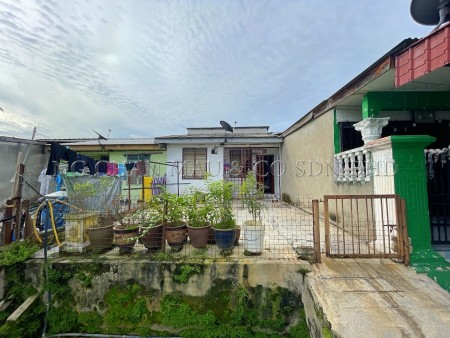 Terrace House For Auction at Taman Kelab Tuanku