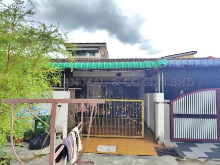 Terrace House For Auction at Taman Pertama