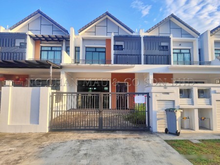 Terrace House For Auction at Taman Laman Setia