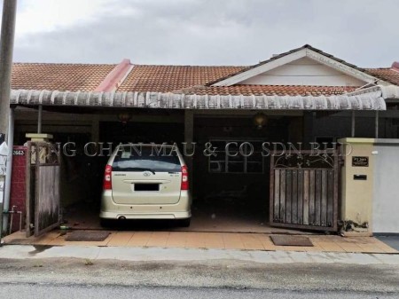 Terrace House For Auction at Wakaf Bharu