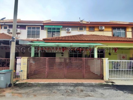 Terrace House For Auction at Taman Angkasa Nuri