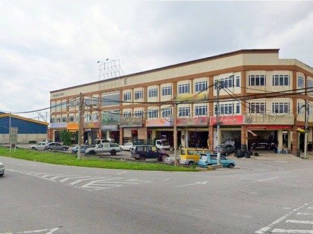 Shop For Auction at Teluk Intan