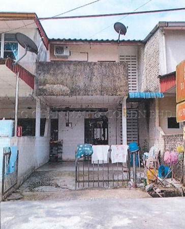 Terrace House For Auction at Kamunting