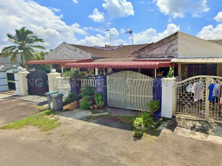 Terrace House for Auction