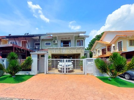 Terrace House For Auction at Laman Putra