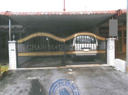 Terrace House For Auction at Taman Desa Aman Padang Serai