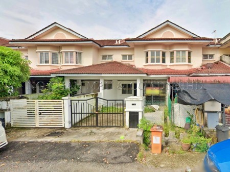 Terrace House for Auction