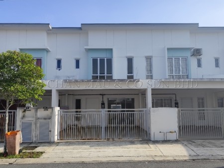 Terrace House For Auction at Taman Seri Impian