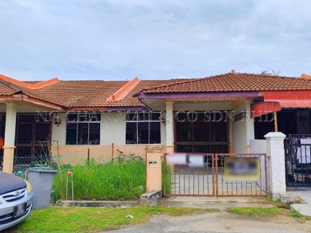 Terrace House For Auction at Taman Angkasa Nuri