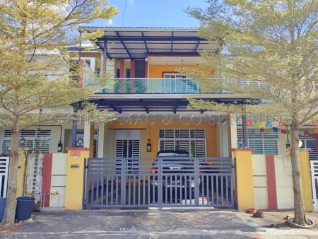 Terrace House For Auction at Tawas Impiana