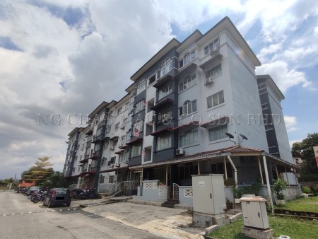 Apartment For Auction at Gagah Apartment