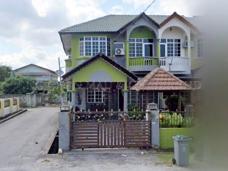 Terrace House For Auction at Taman Impian Putra