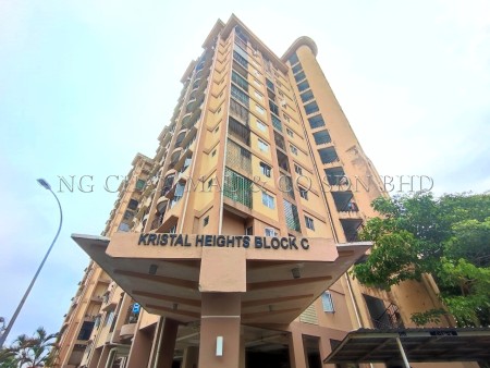 Apartment For Auction at Kristal Heights