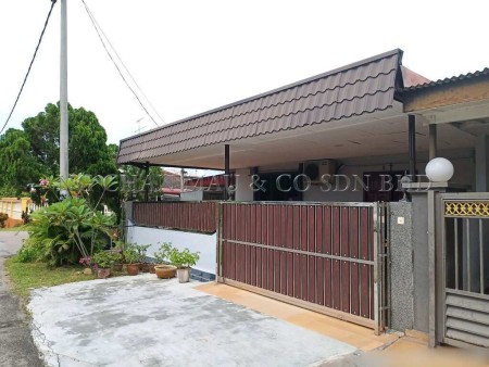 Terrace House for Auction