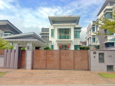 Bungalow House For Auction at Wira Mutiara