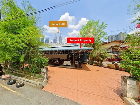 Bungalow House For Auction at Kampung Baru