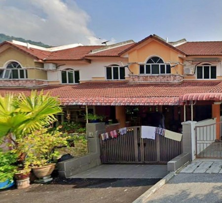 Terrace House For Auction at Taman Puncak Jelapang Maju