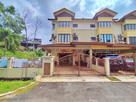 Terrace House For Auction at Taman Sunway