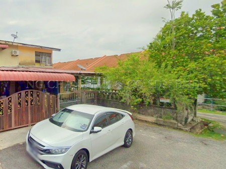 Terrace House For Auction at Taman Bersatu