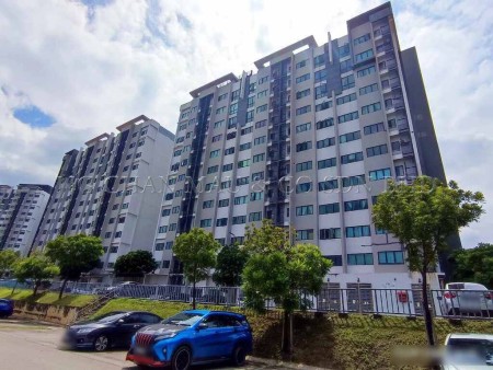 Apartment For Auction at Suria Ixora