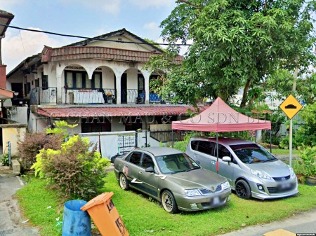 Bungalow House For Auction at Taman Selayang Indah