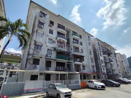 Apartment For Auction at Tanjung Court