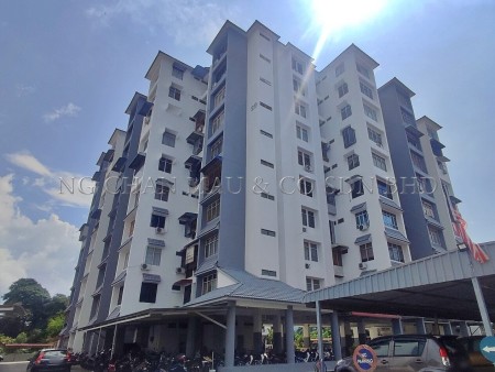 Apartment For Auction at Medan Ria