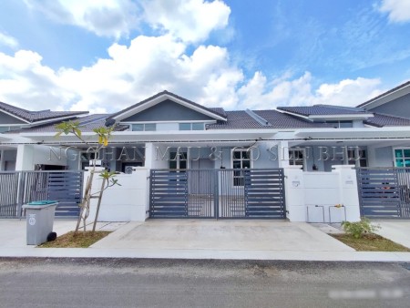 Terrace House For Auction at Taman Saujana Kluang