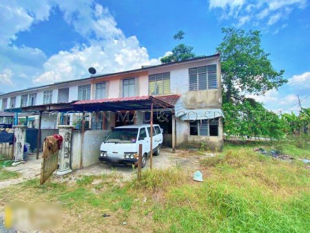 Terrace House For Auction at Pasir Mas