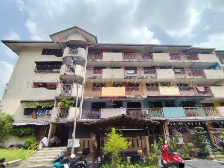 Apartment For Auction at Pangsapuri Ixora, Lily & Milla