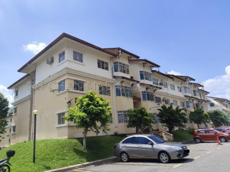 Apartment For Auction at Vista Seri Putra