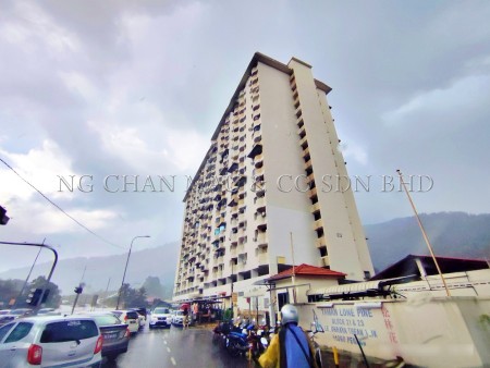 Flat For Auction at Taman Lone Pine