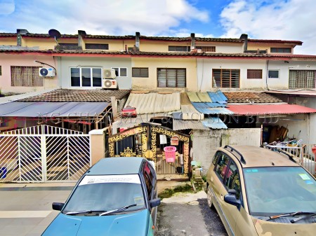 Terrace House For Auction at Taman Sri Muda