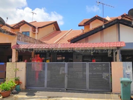 Terrace House For Auction at Bandar Damansara Kuantan