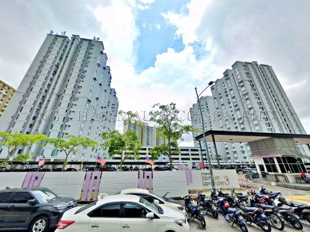 Apartment For Auction at Idaman Cempaka