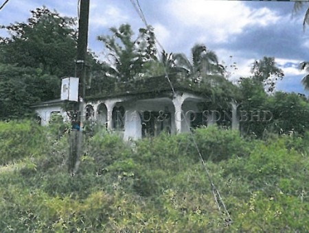 Bungalow House For Auction at Bidor