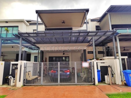 Terrace House For Auction at Temasya Legasi