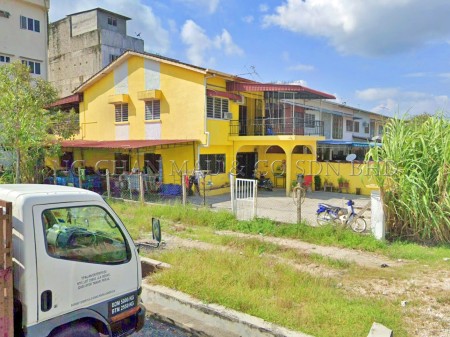 Terrace House For Auction at Ayer Tawar