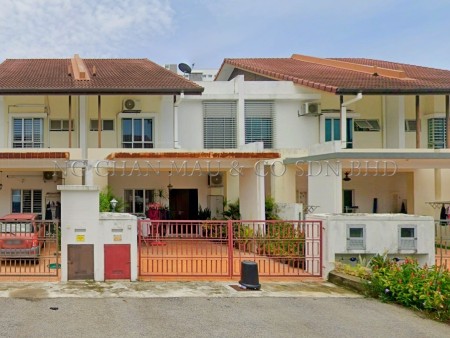 Terrace House For Auction at Puncak Bestari