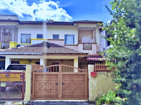 Terrace House For Auction at Section 5